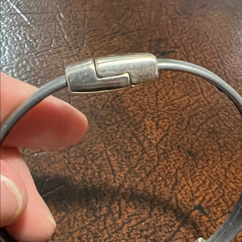 Silver and Blue Stone Bracelet Cindy Shafer - Picture 4 of 6